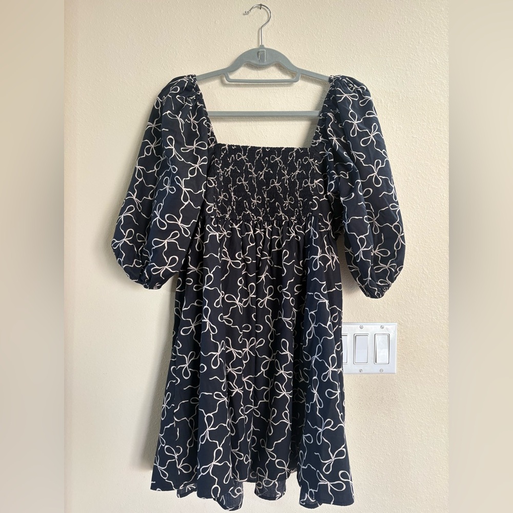 Abercrombie & Fitch Black Puff Sleeve Mini Dress with White Loop Print - Picture 4 of 7